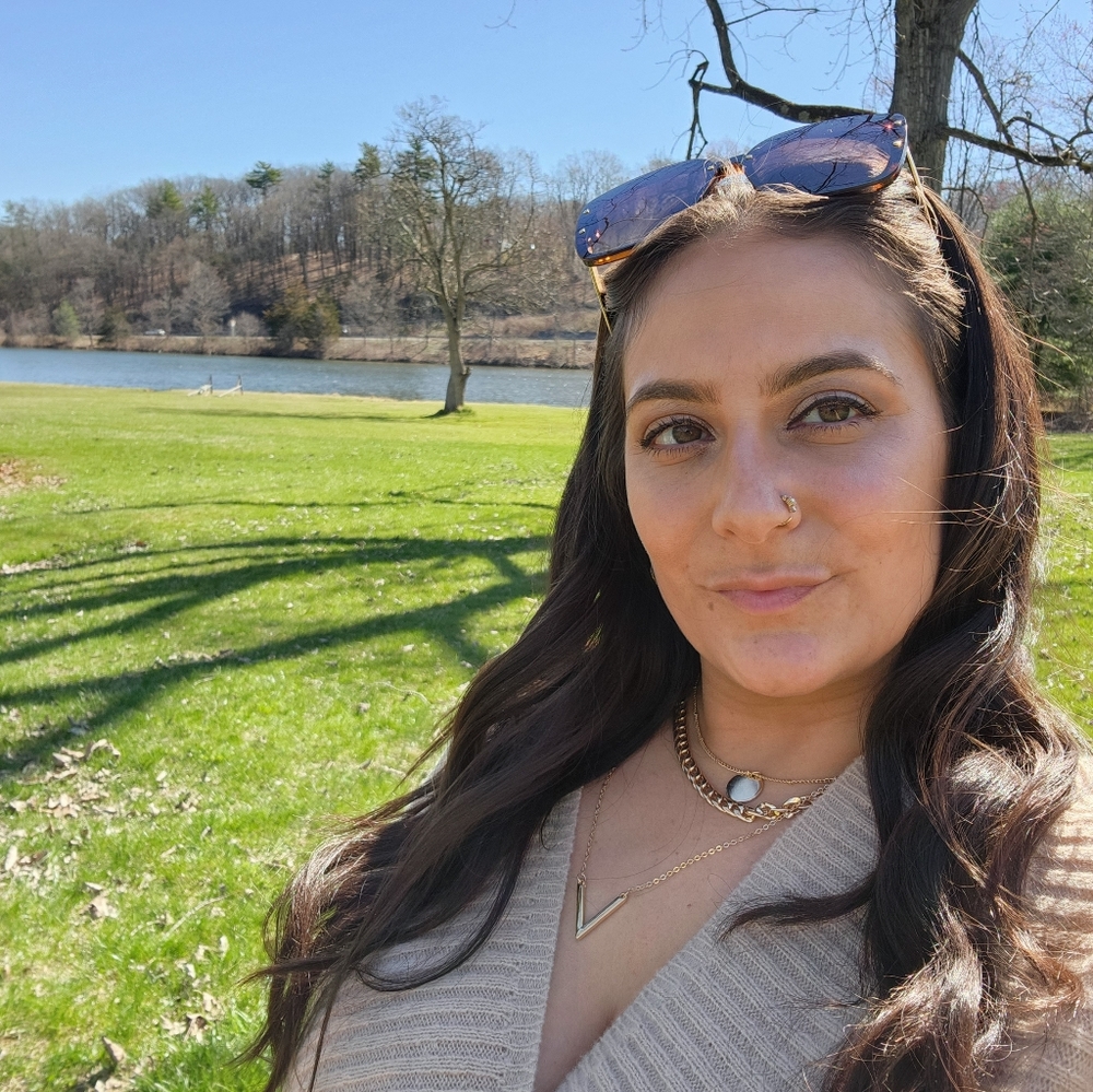 Meet your Posher, Alessandra